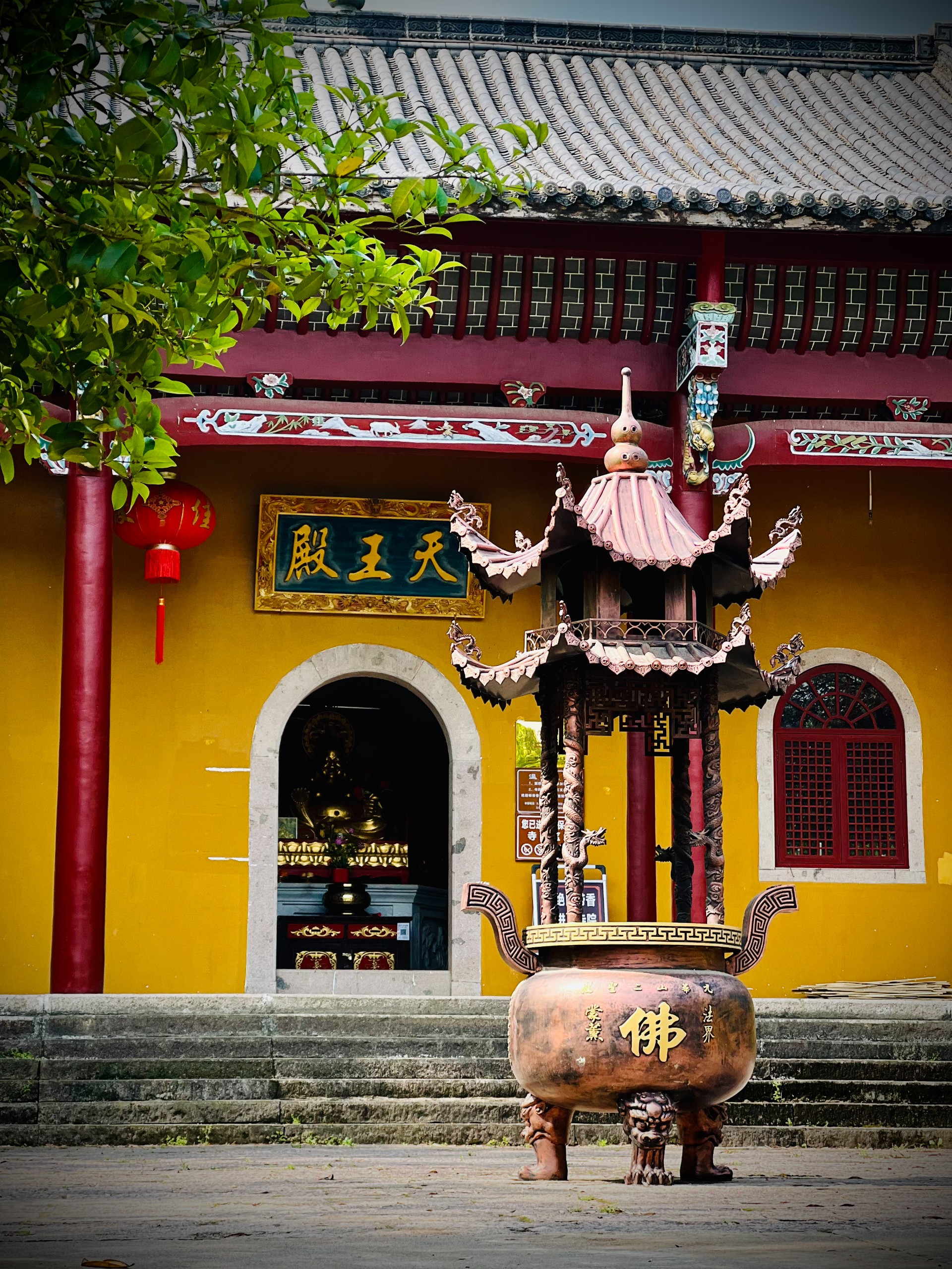 九华山大愿陵园