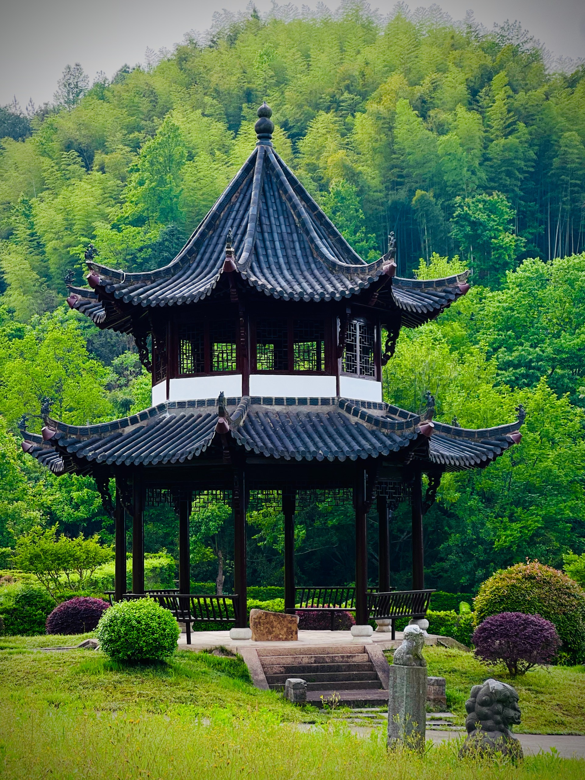 九华山大愿陵园