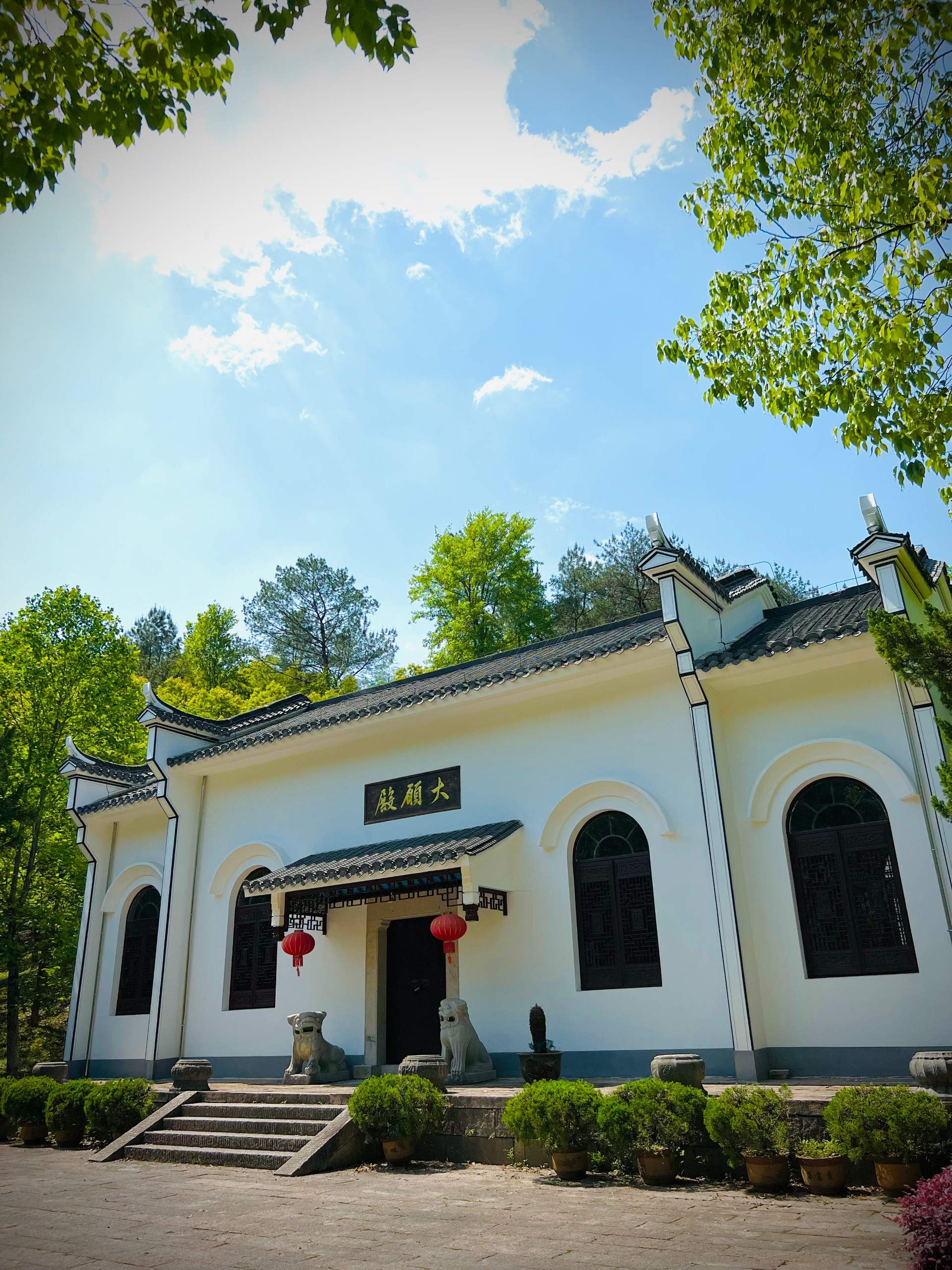 九华山大愿陵园