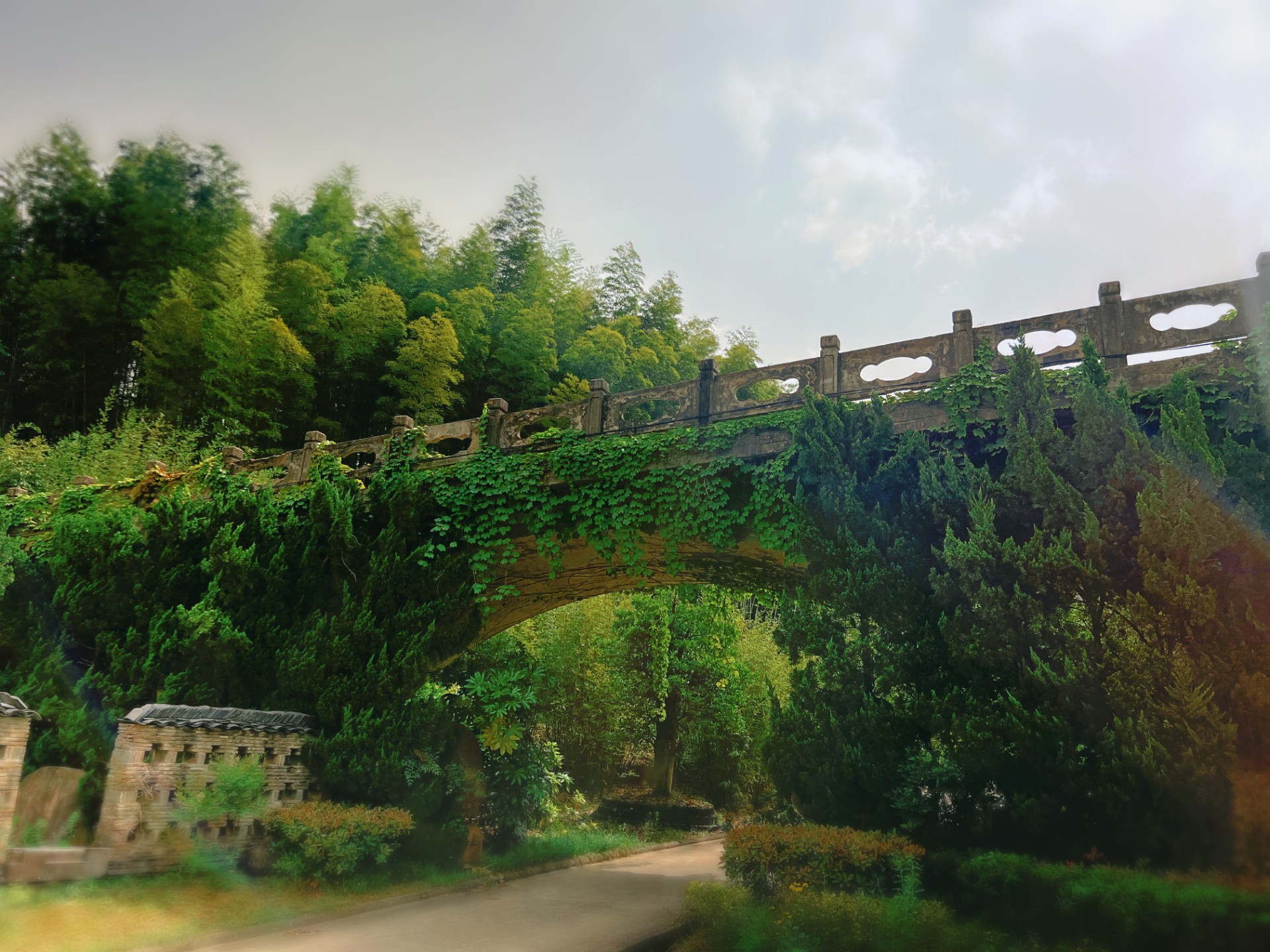 九华山大愿陵园