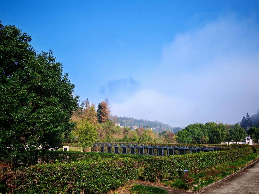 九华山大愿陵园